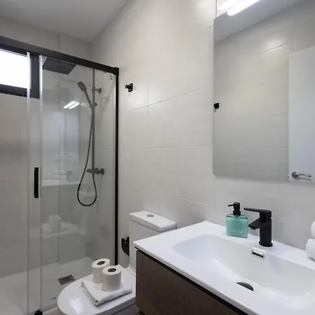 Florit Flats - The Cruz Cubierta Apartments With Terrace Valencia Exterior photo
