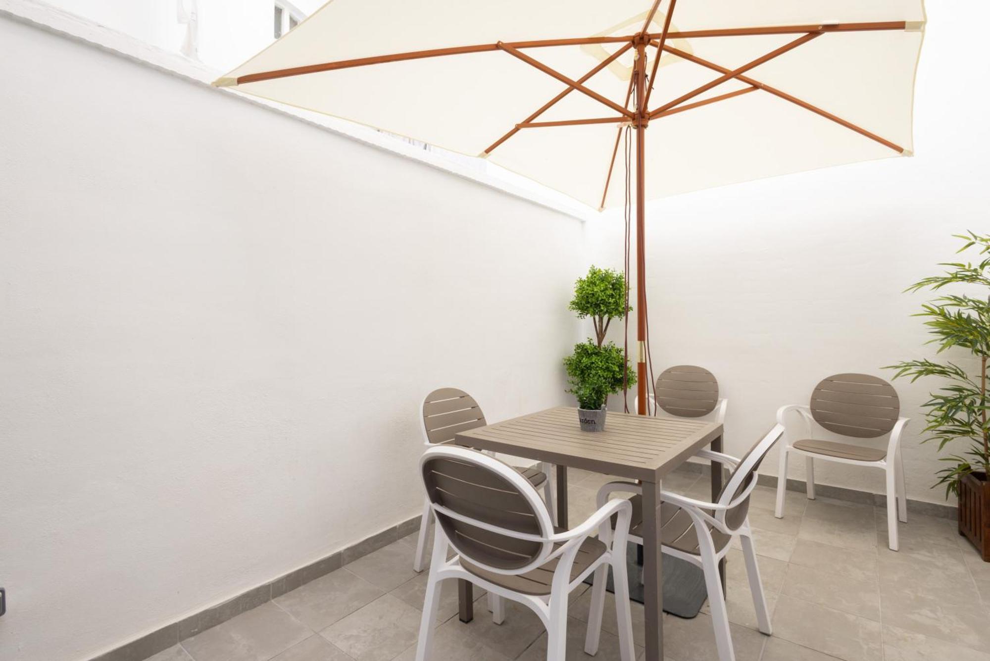Florit Flats - The Cruz Cubierta With Terrace Apartament *