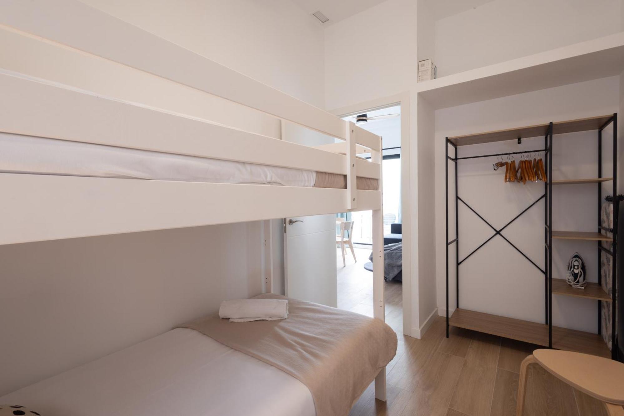 Florit Flats - The Cruz Cubierta With Terrace Apartment *